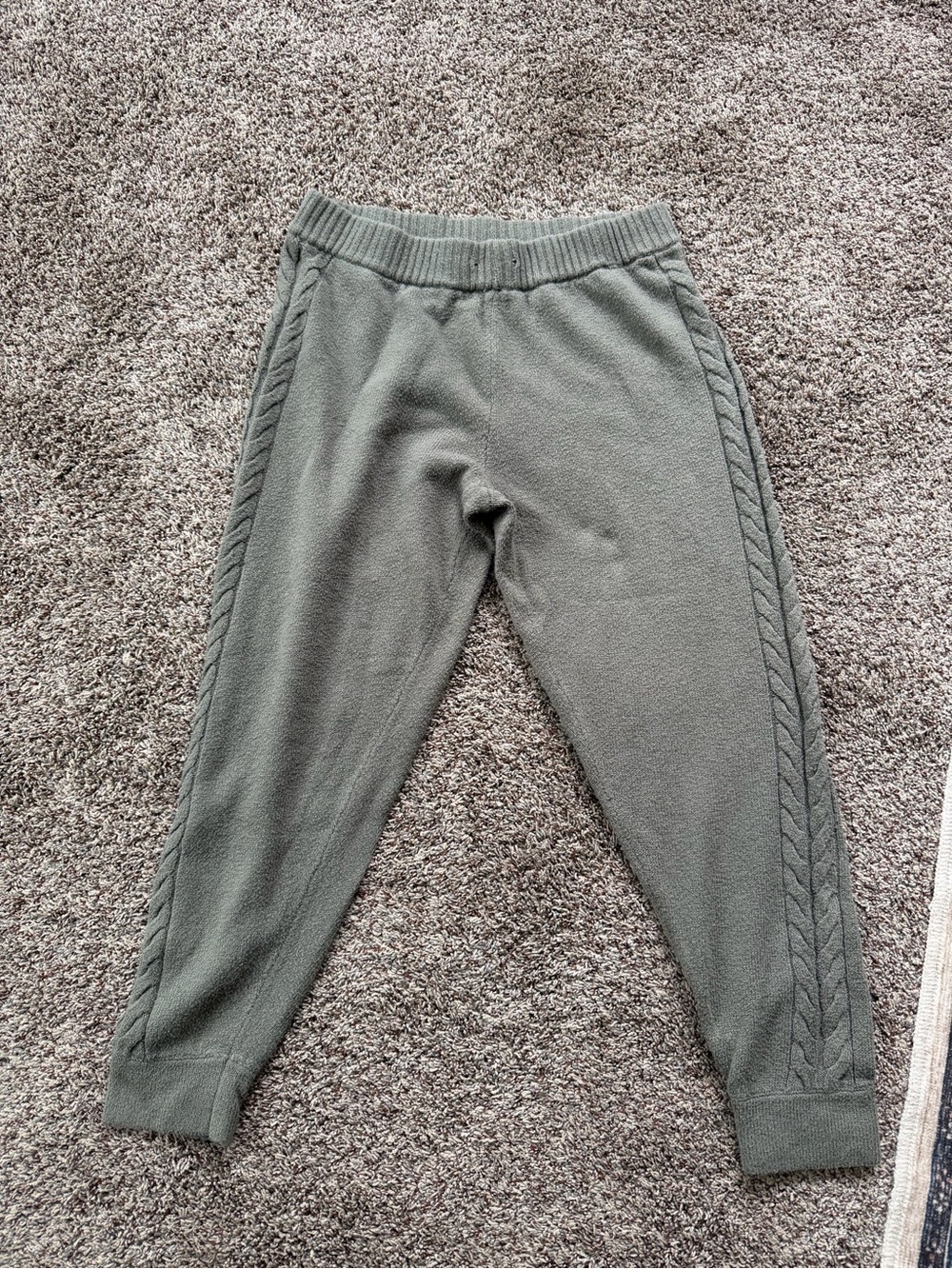 Aerie Everyday Cozy jogger sweatpants in olive green with cable-knit trim
